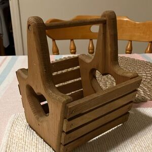 Wooden Heart Cutout Caddy